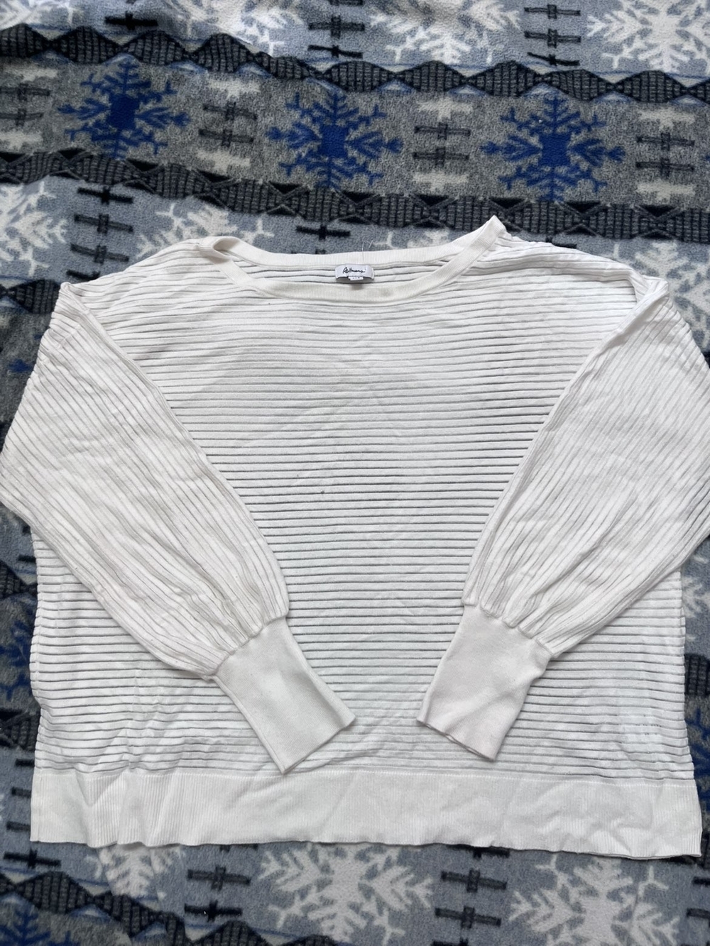 Reitmans White Sweater - XXL